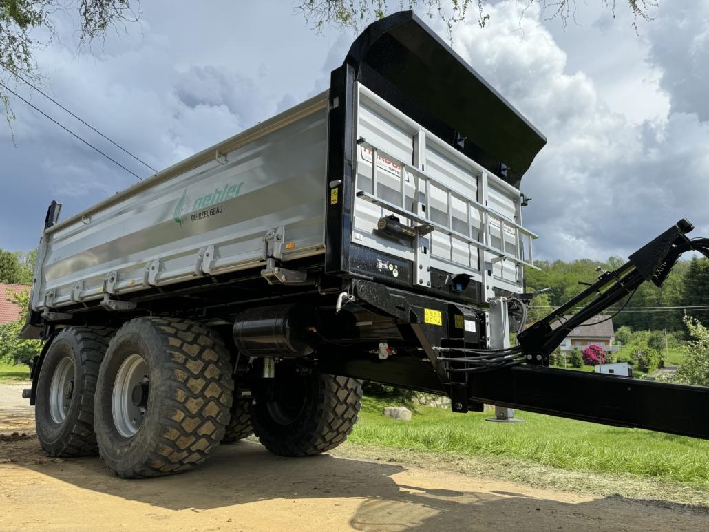 TSK 220